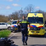 Ongeval tussen fietser en scooterrijder op de Zuidbuurt in Maassluis
