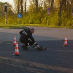 Auto te water bij veerpont Rozenburg, verdachte aangehouden