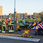 Auto te water bij veerpont Rozenburg, verdachte aangehouden
