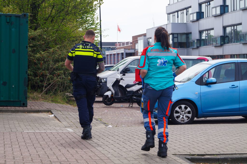 Twee voertuigen betrokken bij ongeval op de Elektraweg in Maassluis