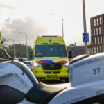 Fietser gewond bij aanrijding op Honderdland in Maasdijk