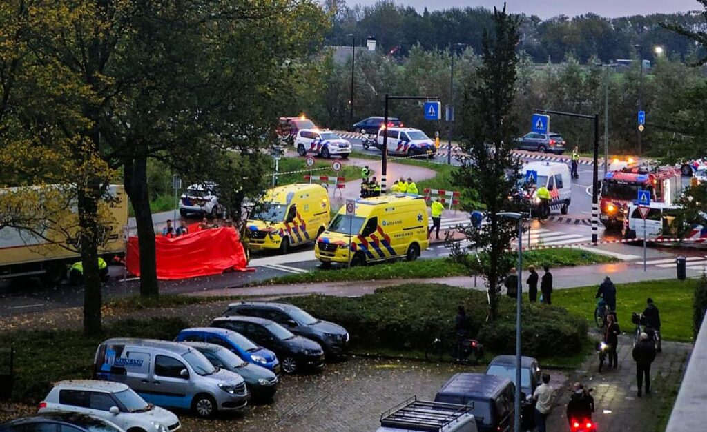 Jongen (14) uit Maassluis overleden bij ernstig ongeval op Dr. Jan Schoutenlaan