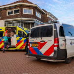 Man met hoofdwond geholpen op de Noorddijk in Maassluis