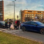 Opnieuw aanrijding op beruchte rotonde Mozartlaan in Maassluis