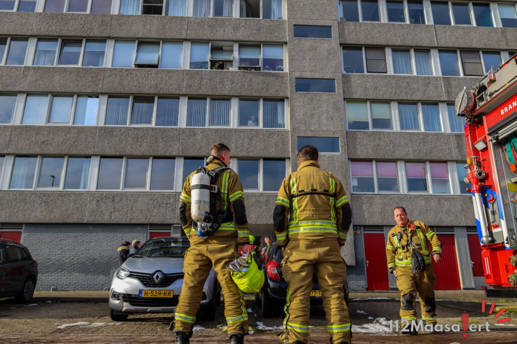 Brandlucht in flat aan Merellaan in Maassluis blijkt aangebrand pannetje