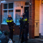Politie onderzoekt mogelijk schietincident na verwonding van 18-jarige in Vlaardingse woning