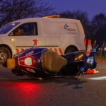 Voorrangsfout leidt tot ongeval met scooter op Dr. Jan Schoutenlaan in Maassluis