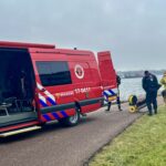 Zoekactie na melding persoon te water aan Boonerhavenkade