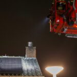 Schoorsteenbrand bij hoekwoning aan de Prinses Margrietlaan in Maasland snel onder controle