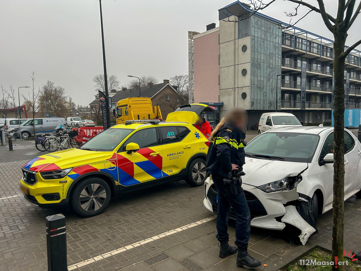 Eenzijdig ongeval op de Mesdaglaan in Maassluis