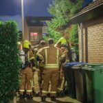Schoorsteenbrand zorgt voor inzet brandweer aan de Riemtale in Maasland, bewoner krijgt stookverbod
