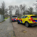 Persoon onwel in zwembad aan Sportlaan in Maassluis, vrouw met spoed naar ziekenhuis