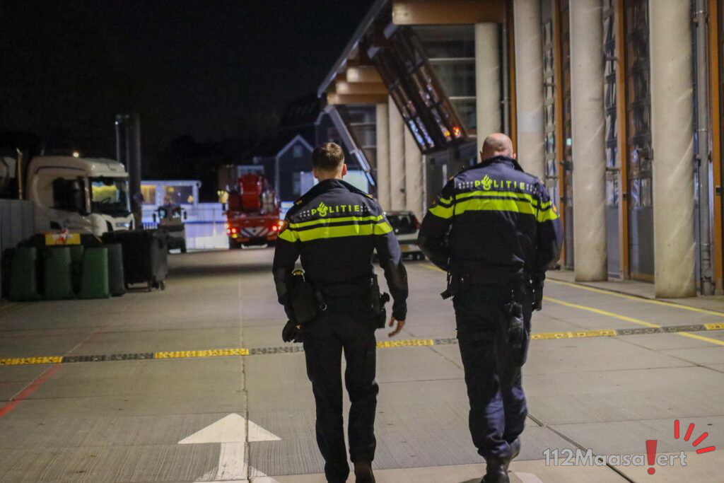 Brand in COA-boot Patria in Maassluis: circa 100 bewoners geëvacueerd