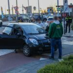 Botsing tussen twee auto’s op Industrieweg in Maassluis, conflict ter plaatse