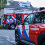 Brandweer onderzoekt vreemde lucht in woningen aan Berkendal in Maassluis