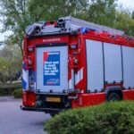 Brandweer onderzoekt vreemde lucht in woningen aan Berkendal in Maassluis