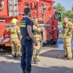 Flinke rookontwikkeling bij autobedrijf aan Het Ambacht in Maasland door vastgelopen compressor