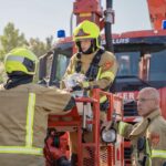 Flinke rookontwikkeling bij autobedrijf aan Het Ambacht in Maasland door vastgelopen compressor